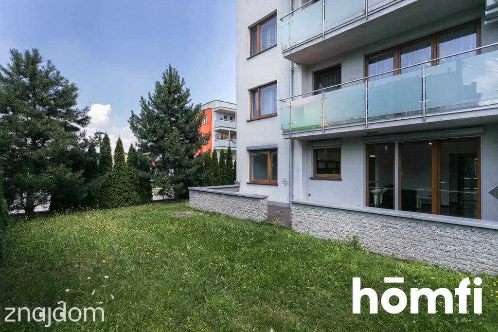140 m² ogrodu + 20 m² tarasu-przestrzeń jak w domu - zdjęcie 12