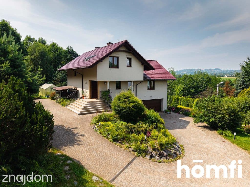 Dom 245 m² na 34 arach blisko Krakowa