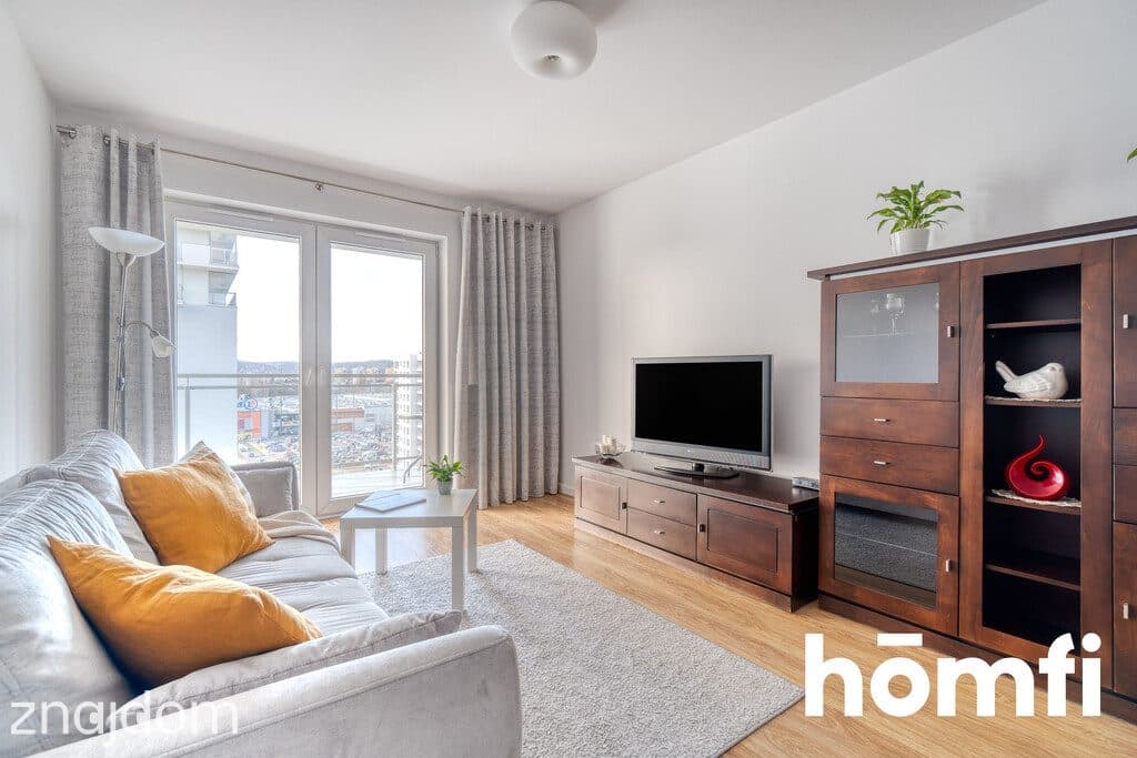 Atrakcyjny apartament na 10 piętrze, blisko morza - zdjęcie 14