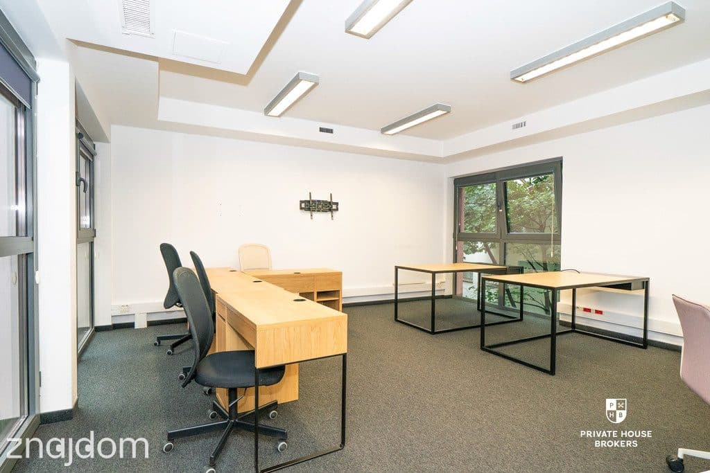 Funkcjonalny lokal biurowy Plac na Groblach 58 mkw