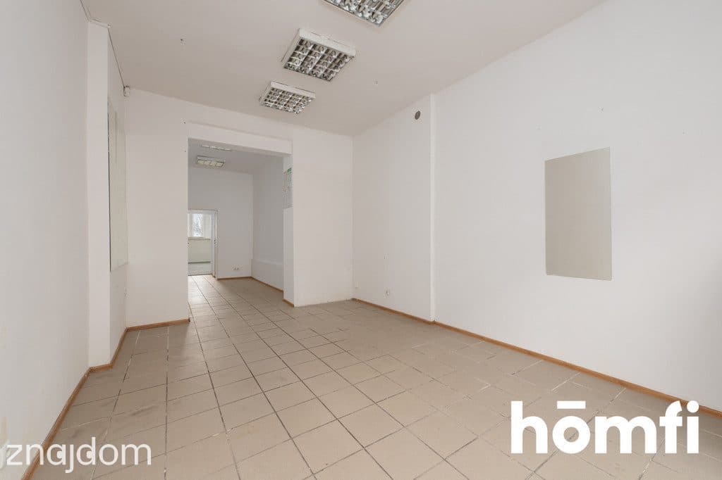 Lokal usługowy z dużą witryną, 53,5 m2 w centrum - zdjęcie 10