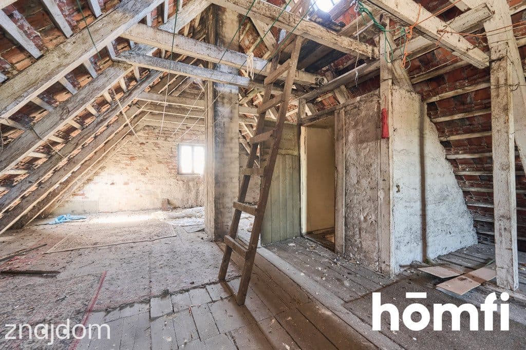 Klecina: Parter 104m² w starej willi + 50% ogrodu - zdjęcie 19