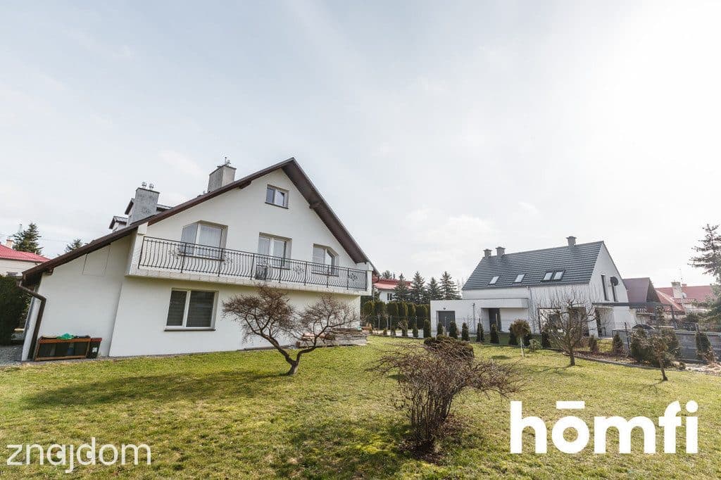 KOMFORTOWY DOM Z OGRODEM O POW. 100 m² - zdjęcie 16