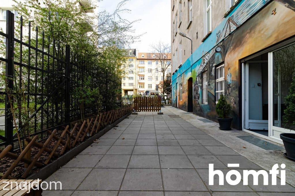 Na sprzedaż lokal użytkowy blisko centrum - zdjęcie 8