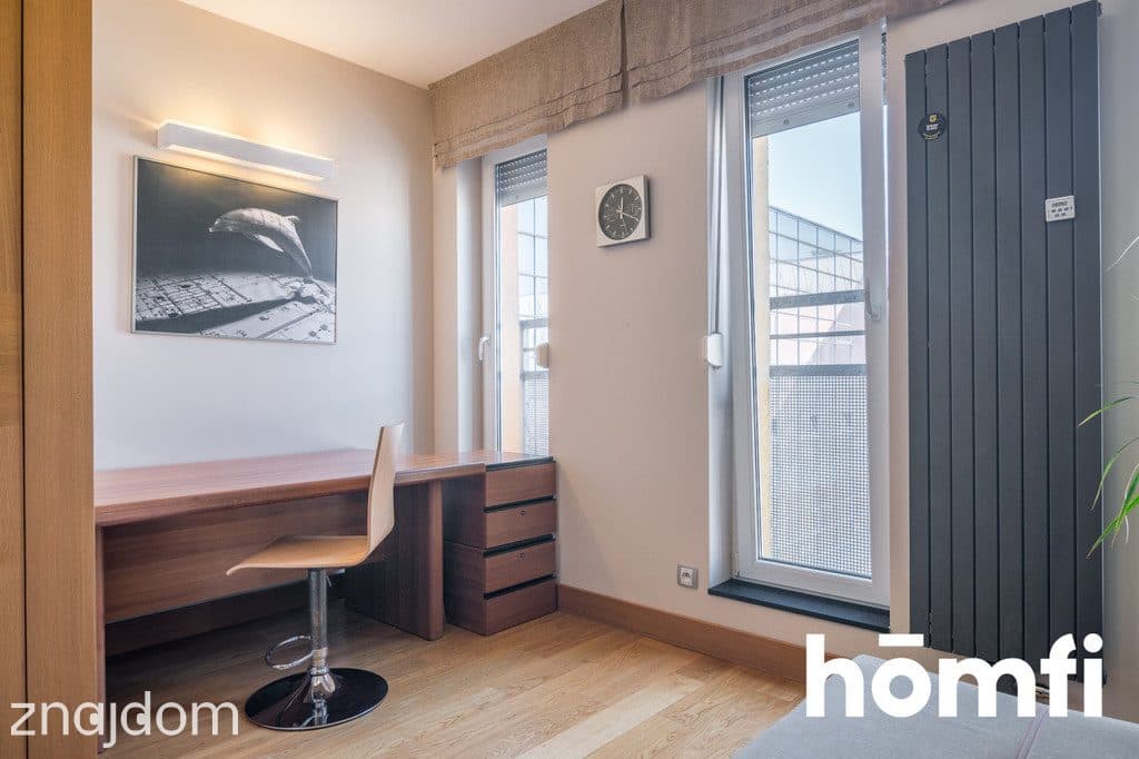 3-pokojowy apartament wykończony drewnem - zdjęcie 11