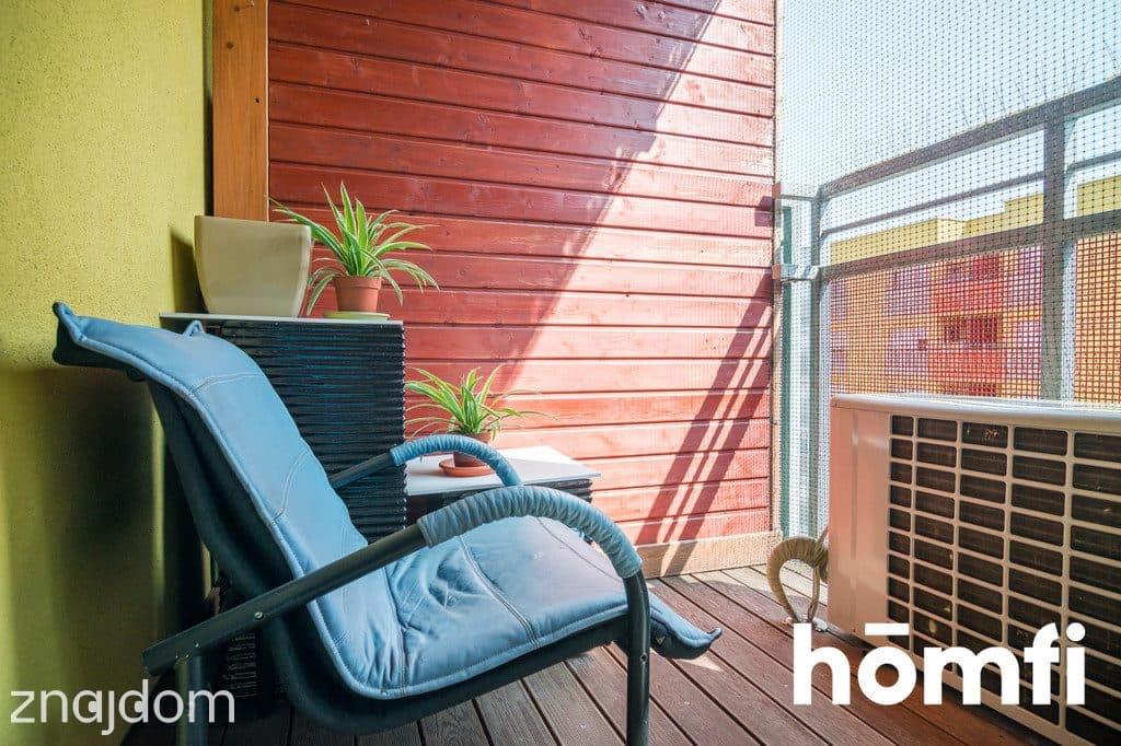 3-pokojowy apartament wykończony drewnem - zdjęcie 13