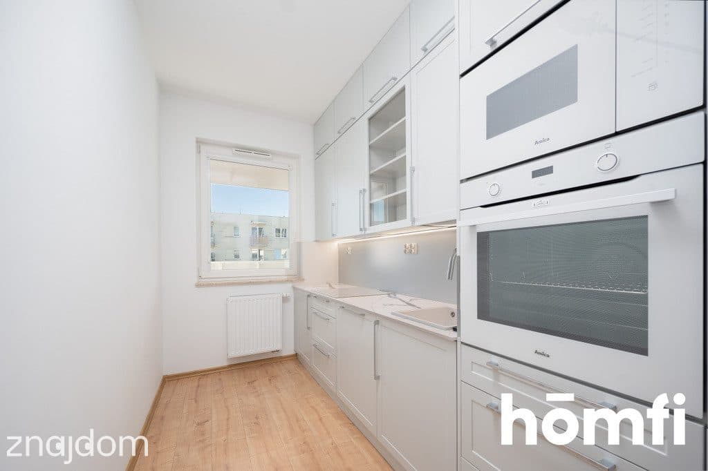 3pokoje, oddzielna kuchnia, garderobą, duży balkon - zdjęcie 6