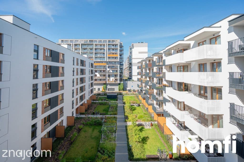 3pokoje, oddzielna kuchnia, garderobą, duży balkon - zdjęcie 14