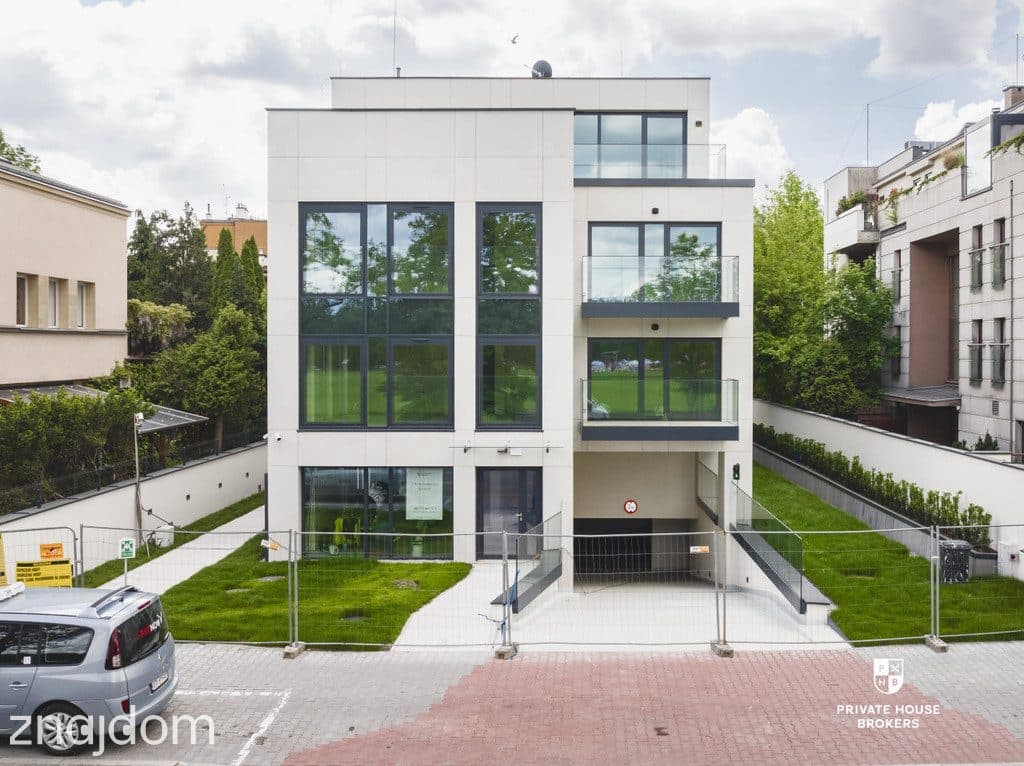 Apartament z panoramicznym widokiem na Błonia - zdjęcie 9