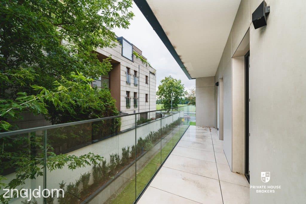 Apartament z balkonem w sąsiedztwie Błoń - zdjęcie 7
