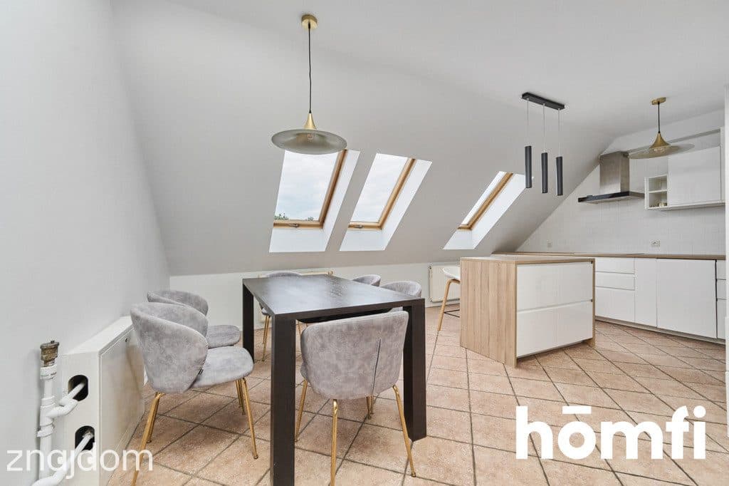 120m2 pow. całkowitej, piwnica, balkon - zdjęcie 5