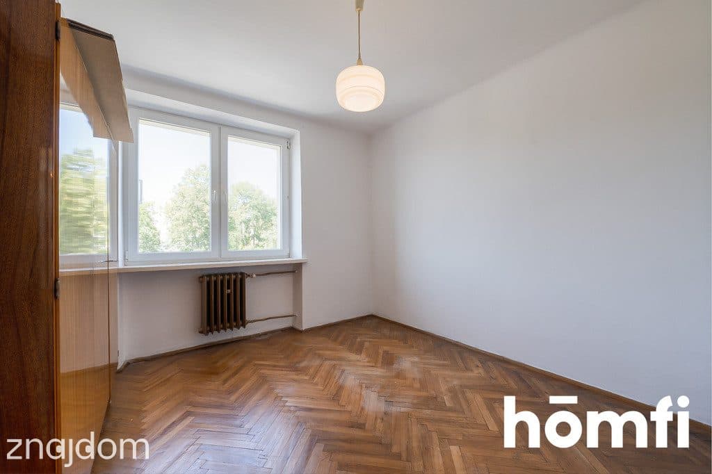 49m2 do własnej aranżacji w centrum - zdjęcie 4