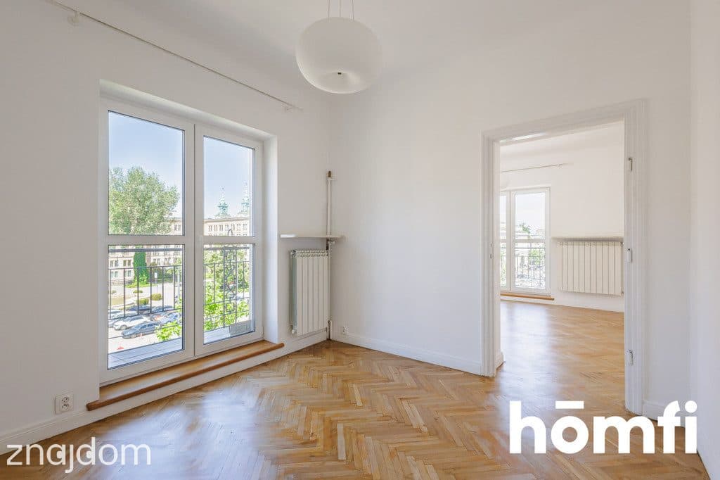 Lokal w ścisłym Centrum, 3 pokoje, 70m2 - zdjęcie 4