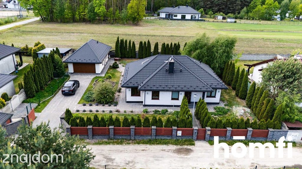 Przestronny rodzinny dom Groszowice 204D