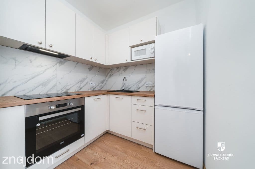 Studio 28m2 z osobnym łóżkiem Os. KRK Stańczyka - zdjęcie 5