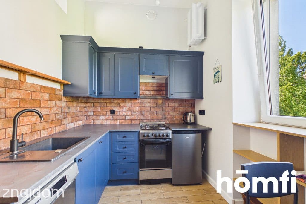 Nowoczesne i jasne mieszkanie w sercu Nowej Huty - zdjęcie 10