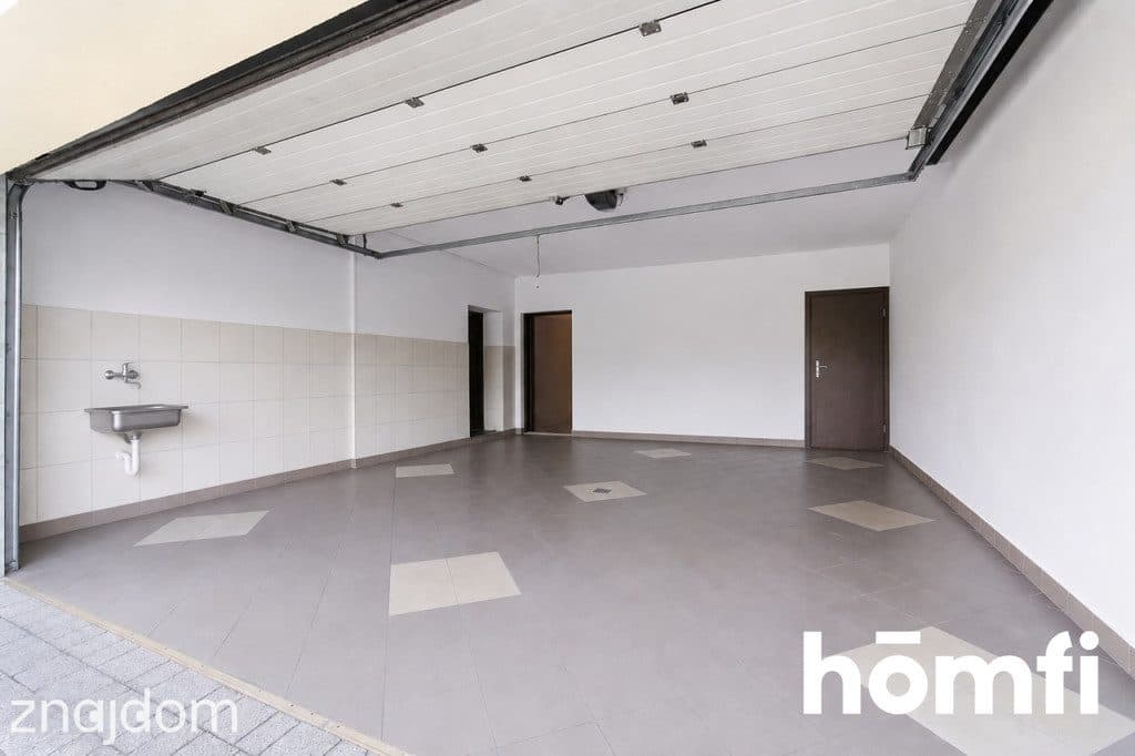 Komfortowy dom 385m² z ogrodem, Łaziska Górne - zdjęcie 16