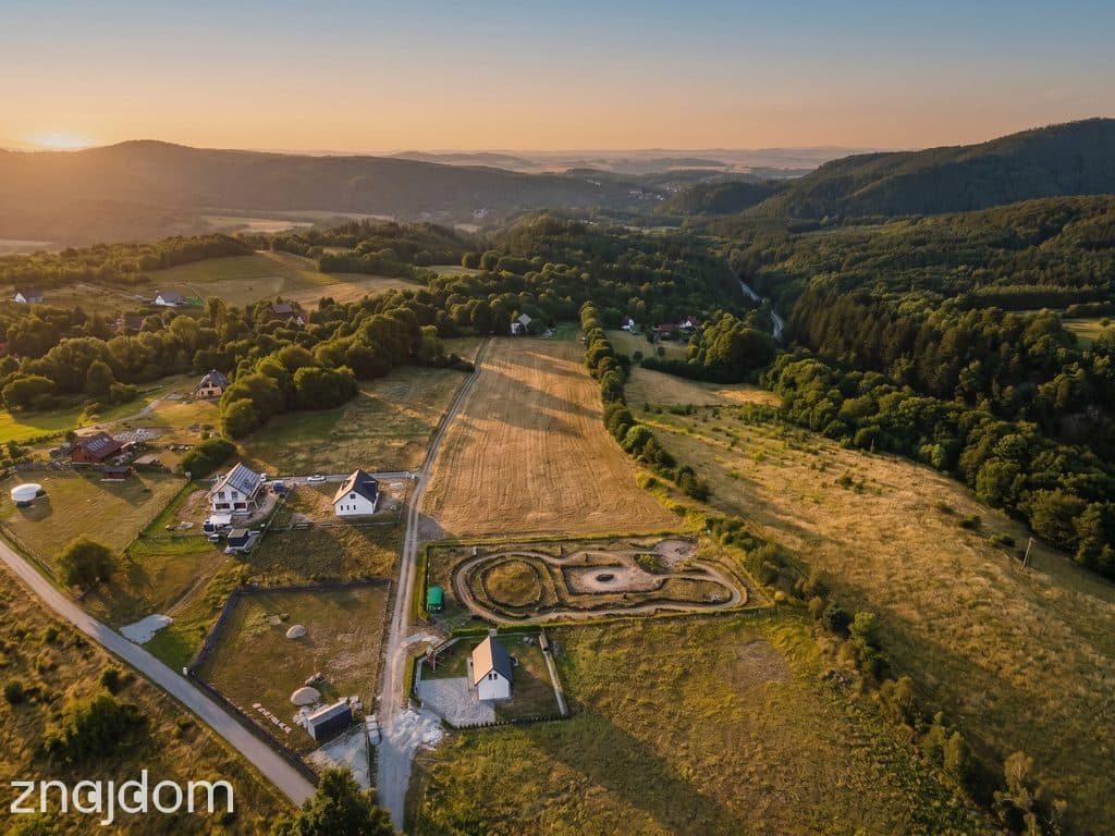 Gotowy biznes z ROI 16%| Domek i działka 3645m2| - zdjęcie 9