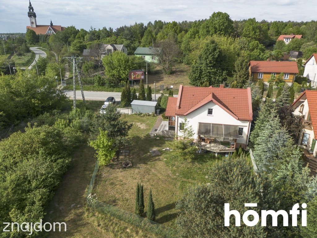 Dom z tarasem w pobliżu lasu - zdjęcie 15
