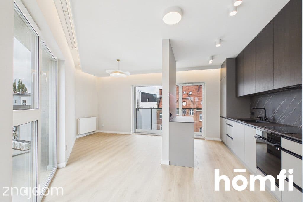Przestronny i słoneczny apartament w Gliwicach - zdjęcie 2