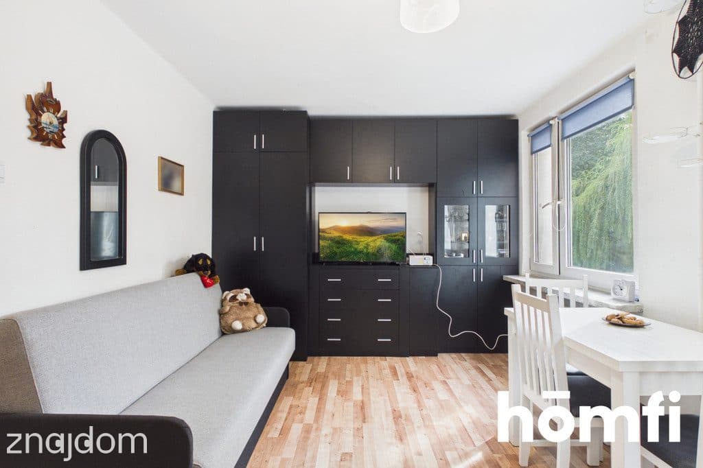 Ugorek | jasna kawalerka 23 m² | idealna na start - zdjęcie 2