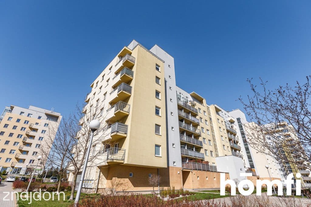 3-pokojowe mieszkanie z dwoma miejscami w garażu - zdjęcie 9