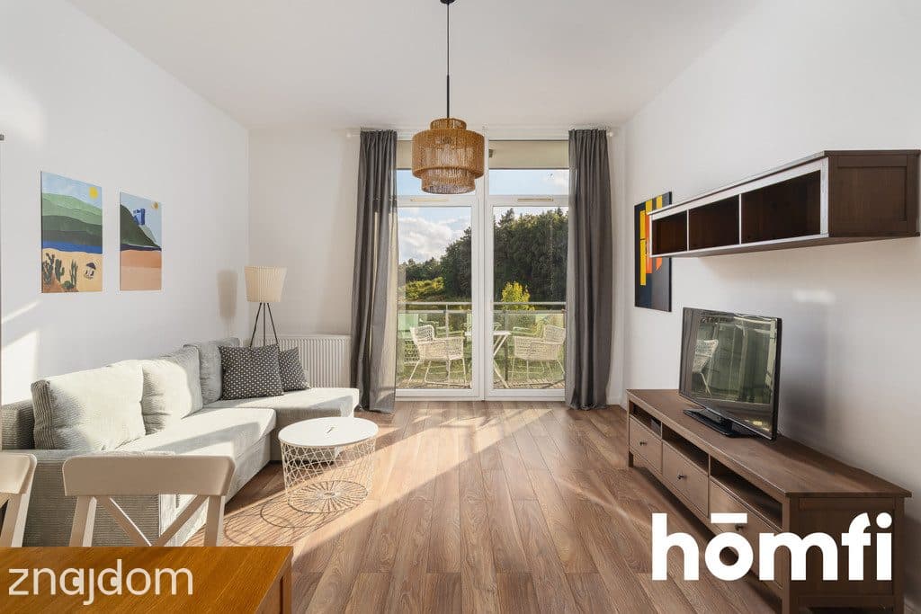 Gdynia Strzelców. Apartament z widokiem na las