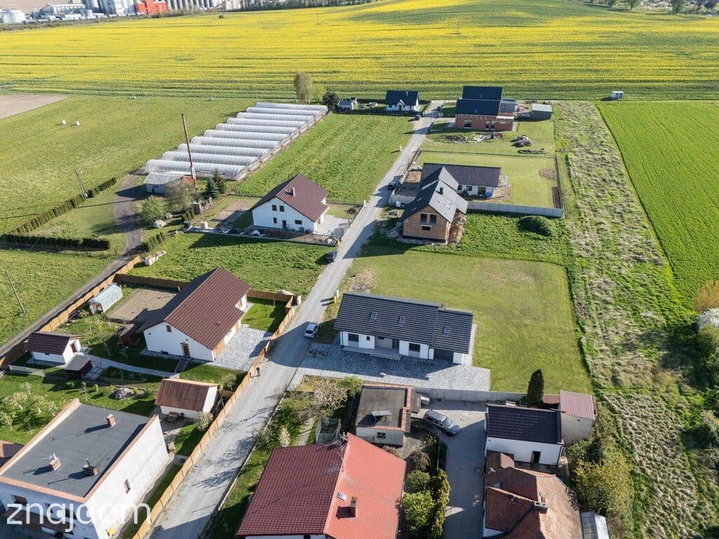 NOWY DOM PARTEROWY Z OGRODEM I GARAŻEM - zdjęcie 19