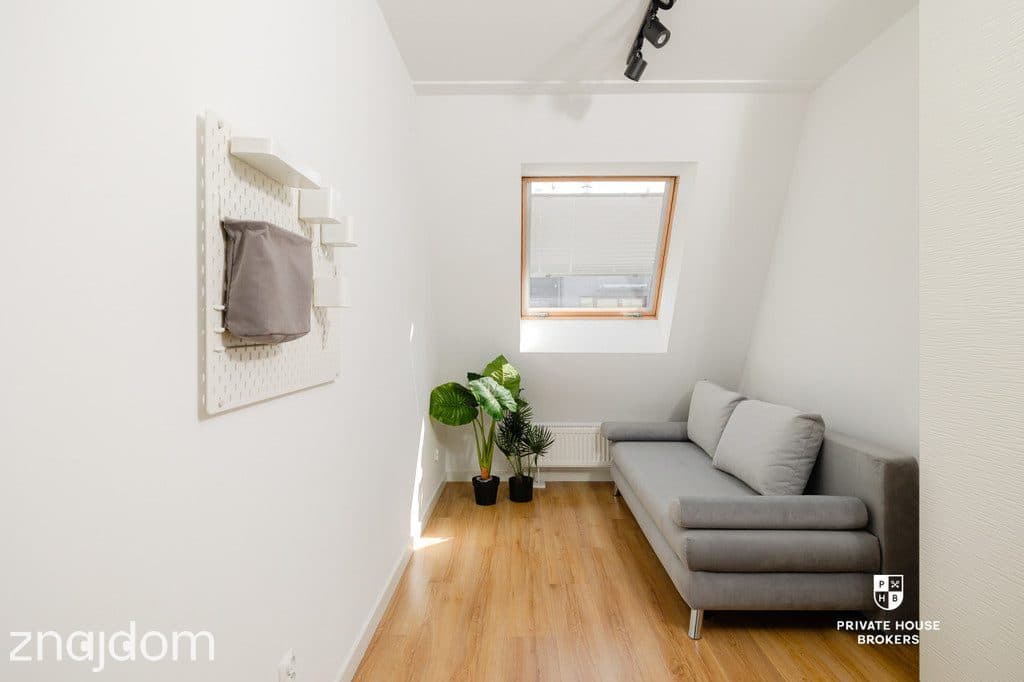 Słoneczne, ładne , ustawne - 4 pokoje z balkonem - zdjęcie 2