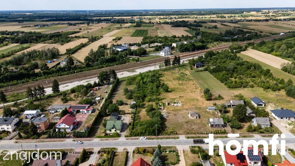 Bardzo ładna działka, blisko S7, z potencjałęm - zdjęcie 3