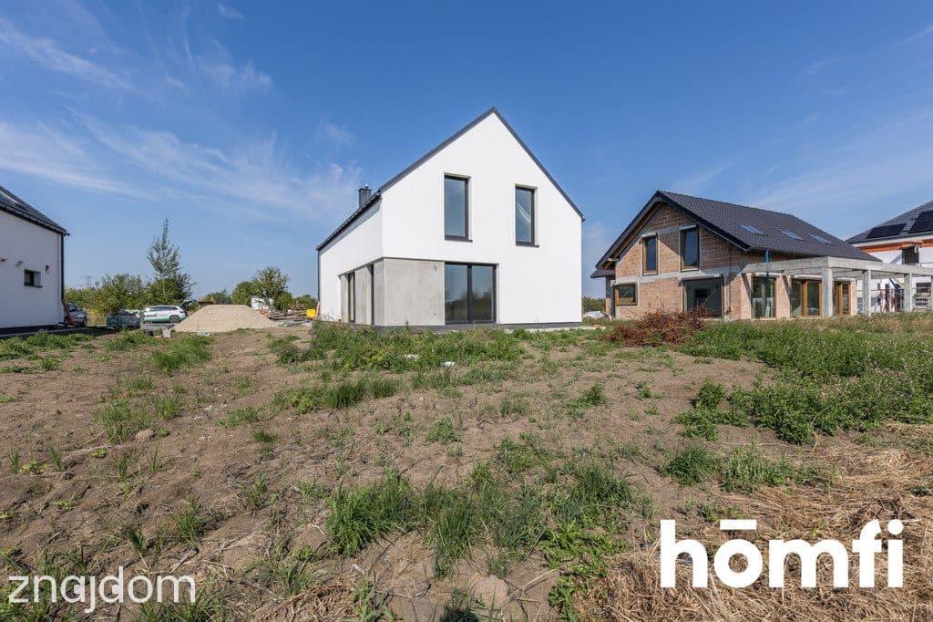Nowoczesny dom 139 m² w stanie deweloperskim - zdjęcie 11