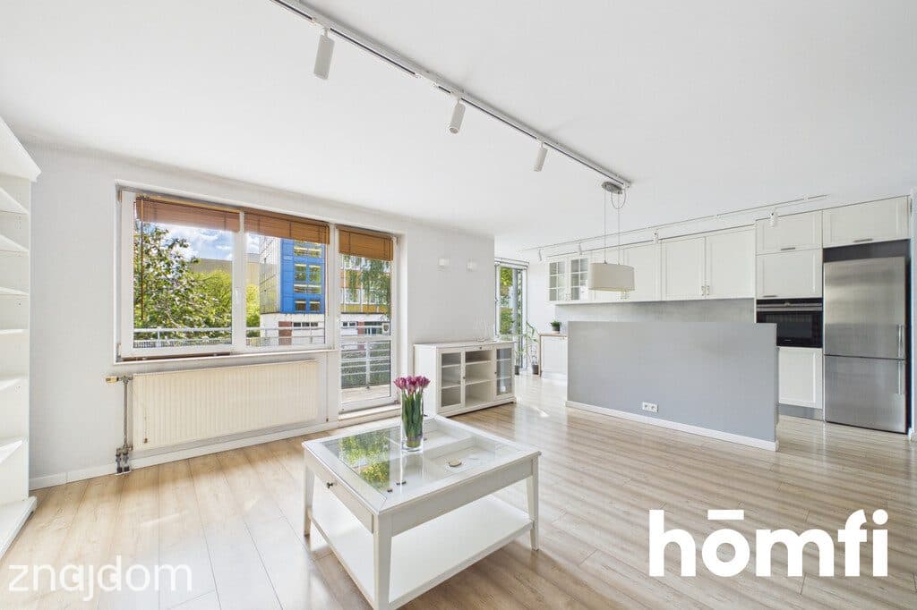 Dwupoziomowy apartament (sauna, taras) Śródmieście