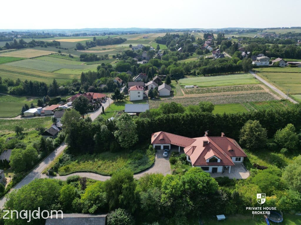 Rezydencja 456m²|Ogród z rzeką i oczkami wodnymi - zdjęcie 16