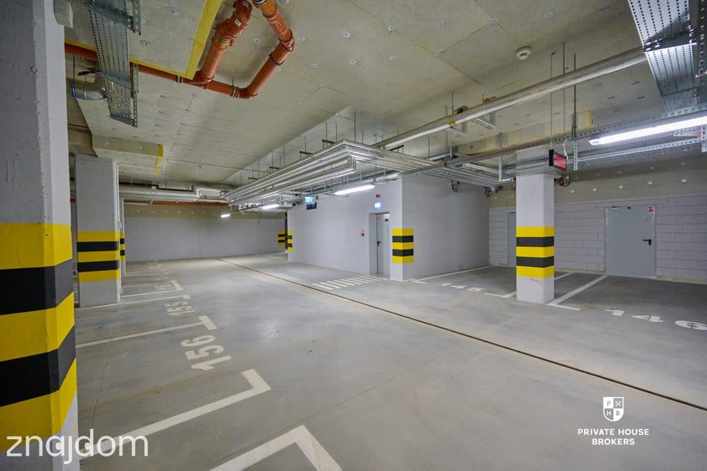 3 pokojowe mieszkanie z garażem - centrum miasta! - zdjęcie 13