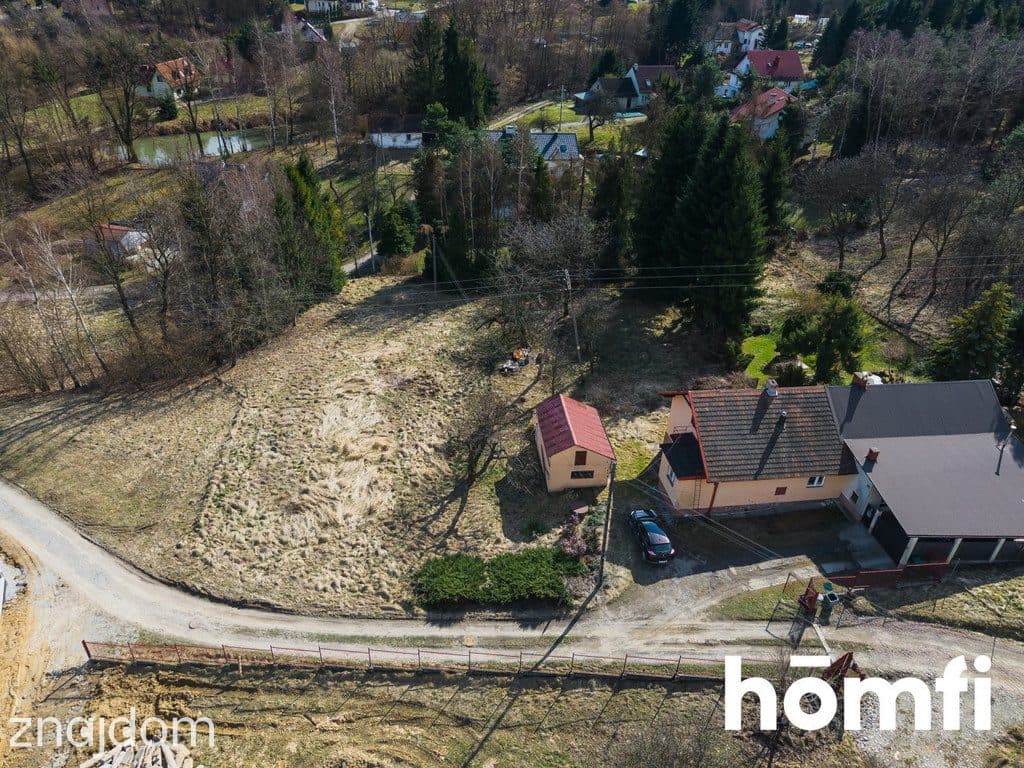 Działka pod rezydencję obok stawu - Lednica Górna - zdjęcie 2