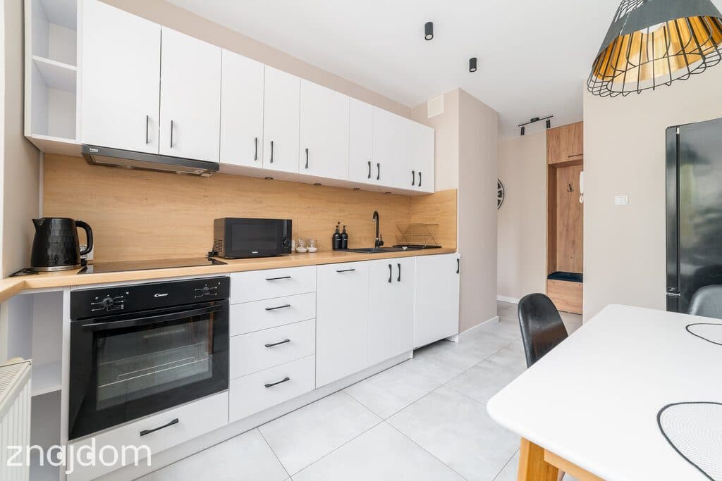 Kawalerka z balkonem i oddzielną kuchnią | 30 m² - zdjęcie 12