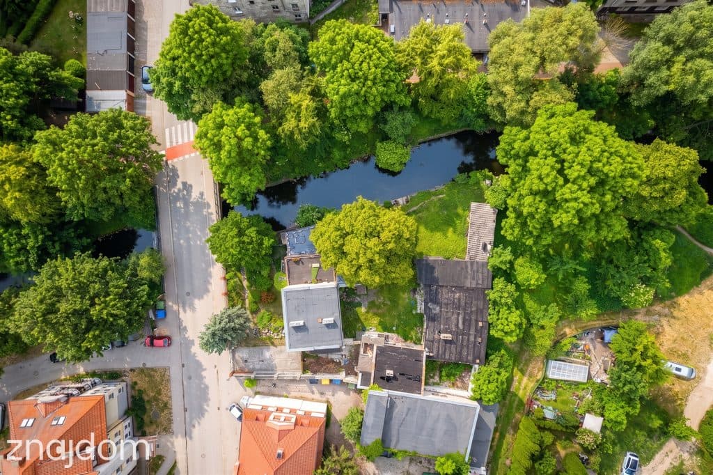 Wolnostojący dom nad rzeką w centrum Ostródy - zdjęcie 4