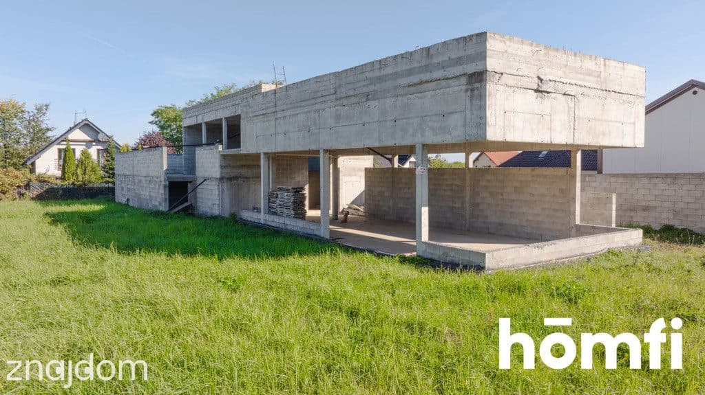 Nowoczesny design z betonu | 2 tarasy | 248 m2 - zdjęcie 2