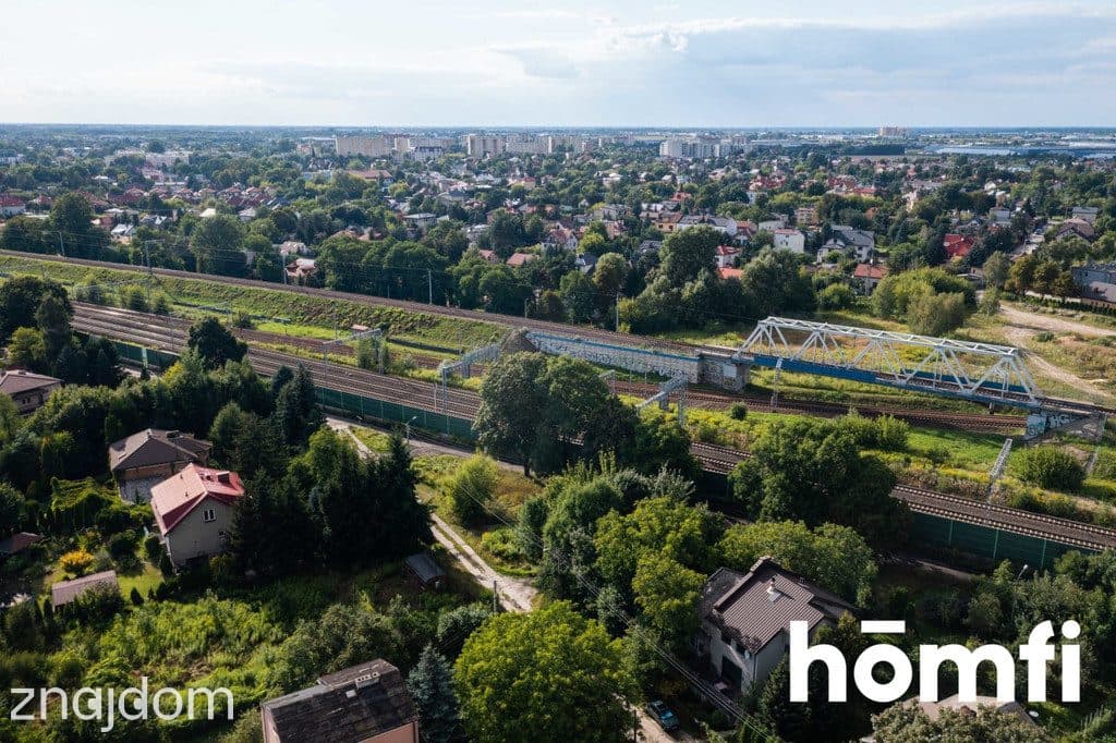 Działka budowlana Piastów z pełną infrastrukturą - zdjęcie 2