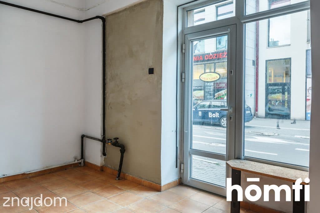 KAMIENICA W ŚCISŁM CENTRUM RZESZOWA  O POW 180 m² - zdjęcie 17