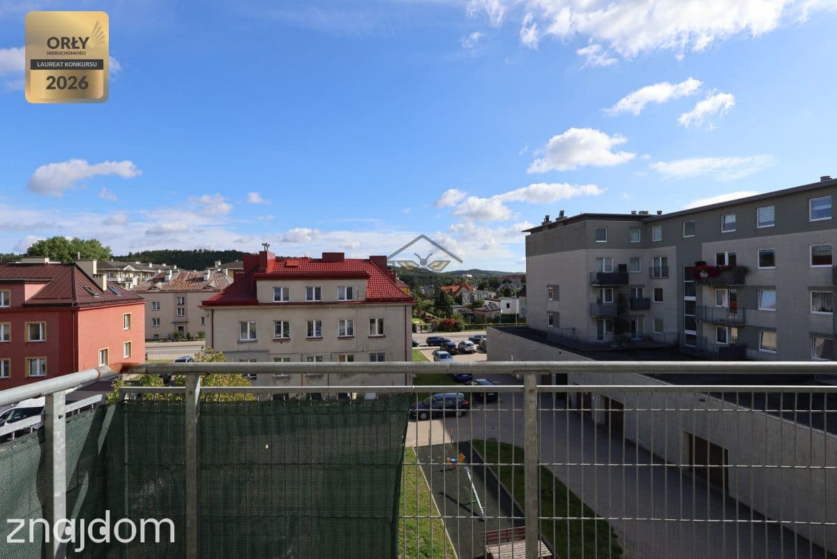 Dwupoziomowe mieszkanie 3-pokojowe blisko SKM - zdjęcie 19