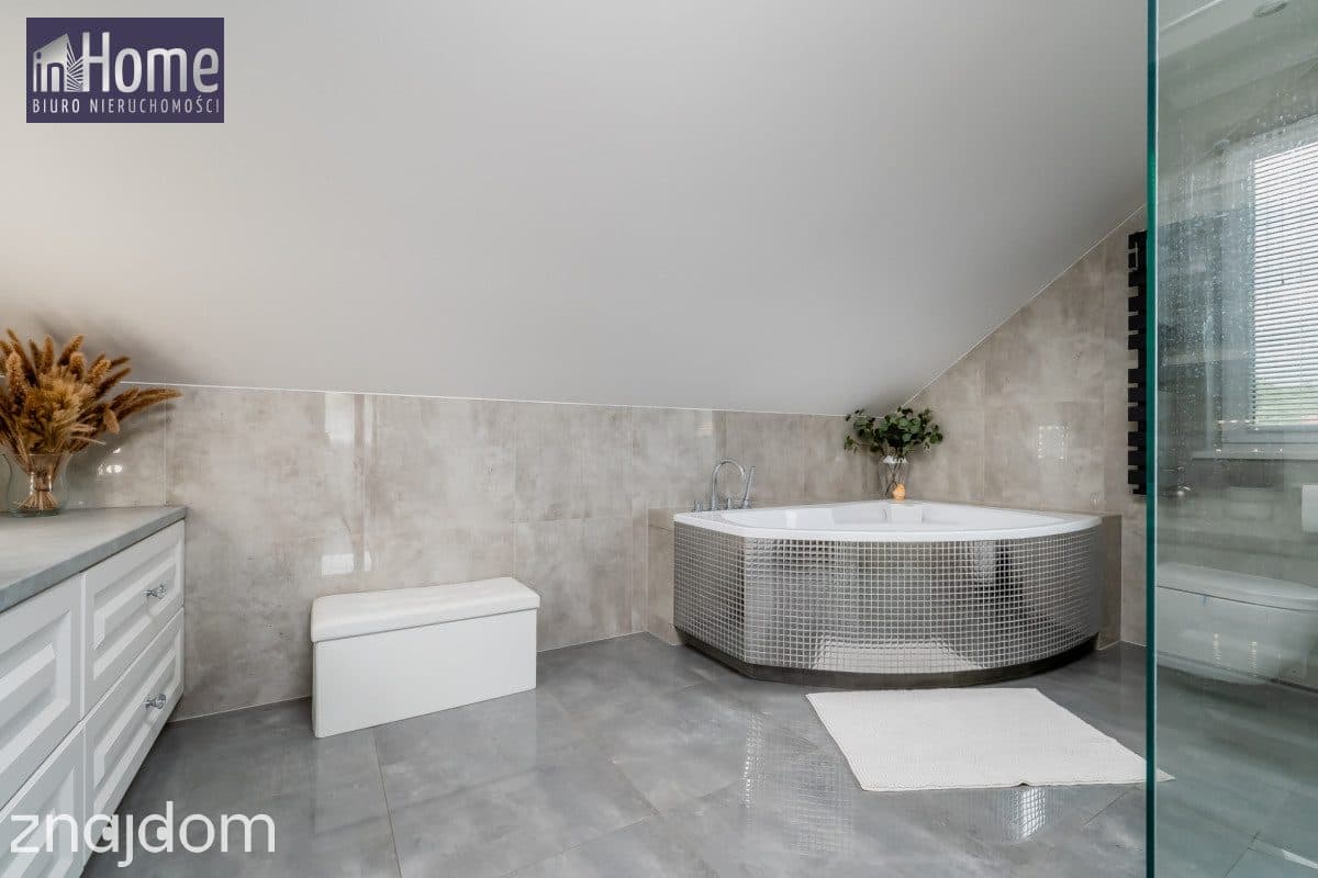 Olmonty*bliźniak*156m2*pełne media*działka 500m2 - zdjęcie 17