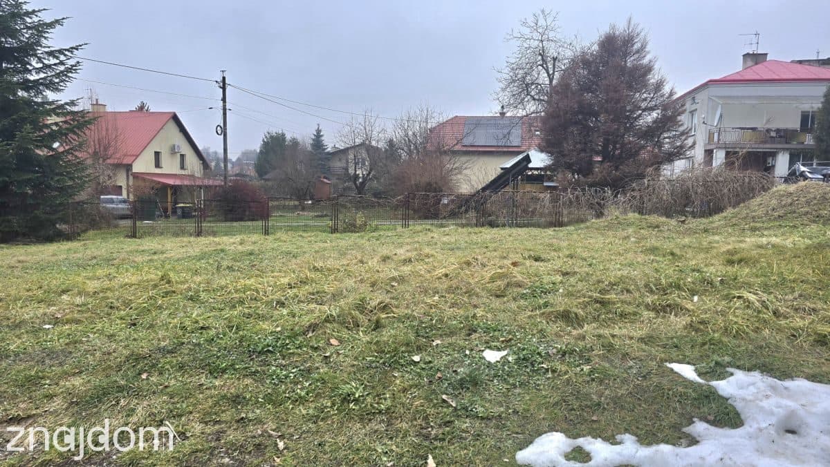 Działka budowlana przy ul. Krakowskiej - zdjęcie 2