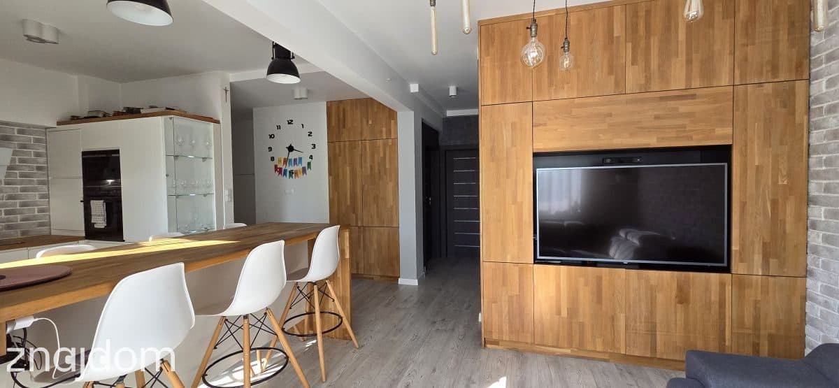 Przepiękne mieszkanie z ogromnym-70m2 tarasemem - zdjęcie 3