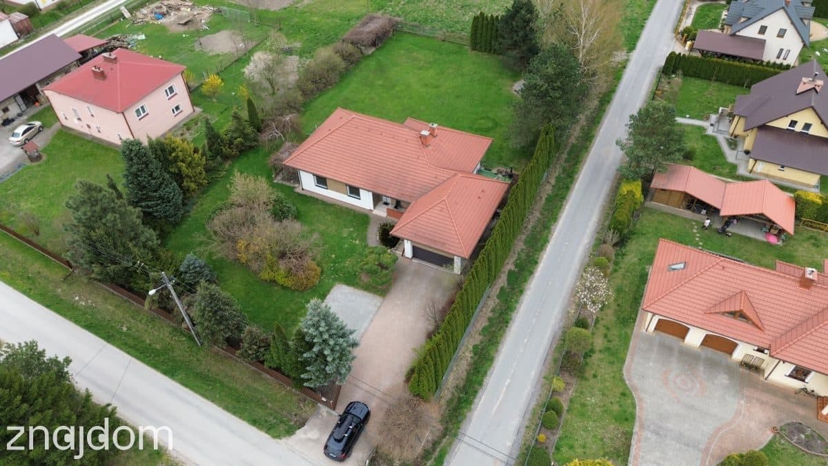 Parterowy dom o pow. 167 m2 na 22 ar działce !! - zdjęcie 10