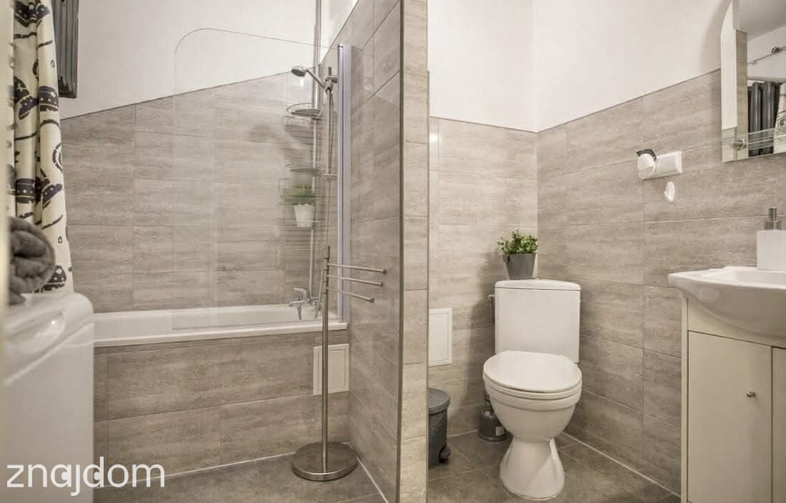 31,5 m2 ul. REJTANA - PO REMONCIE - BALKON - zdjęcie 5