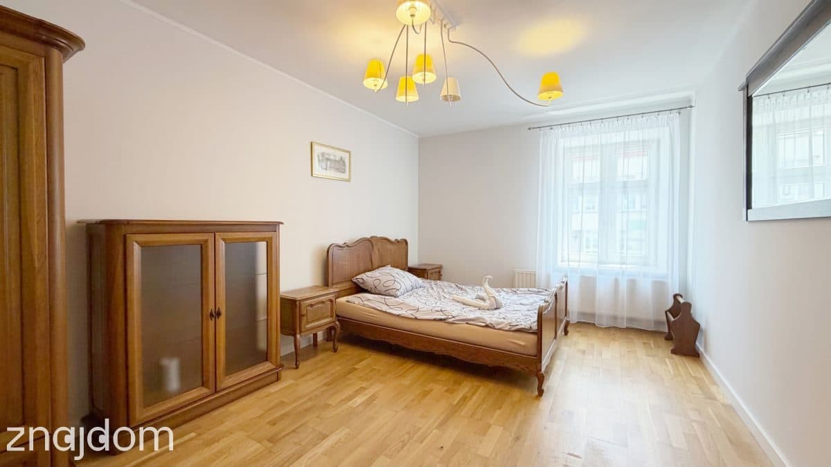 3 pokojowe mieszkanie w CENTRUM ŁAŃCUTA - zdjęcie 7