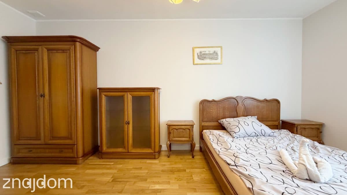 3 pokojowe mieszkanie w CENTRUM ŁAŃCUTA - zdjęcie 8