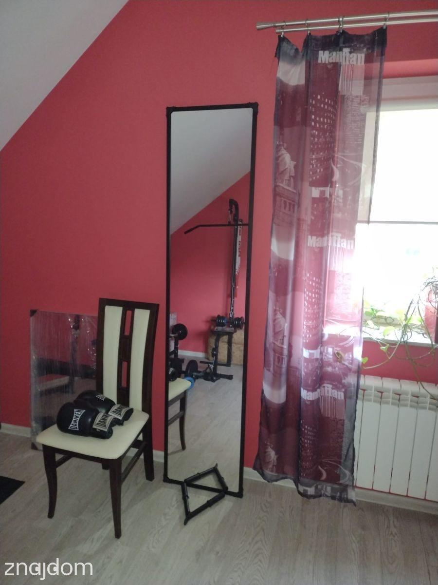Dom w Trzebownisku z ogrodem, garażem i wiatą! - zdjęcie 11