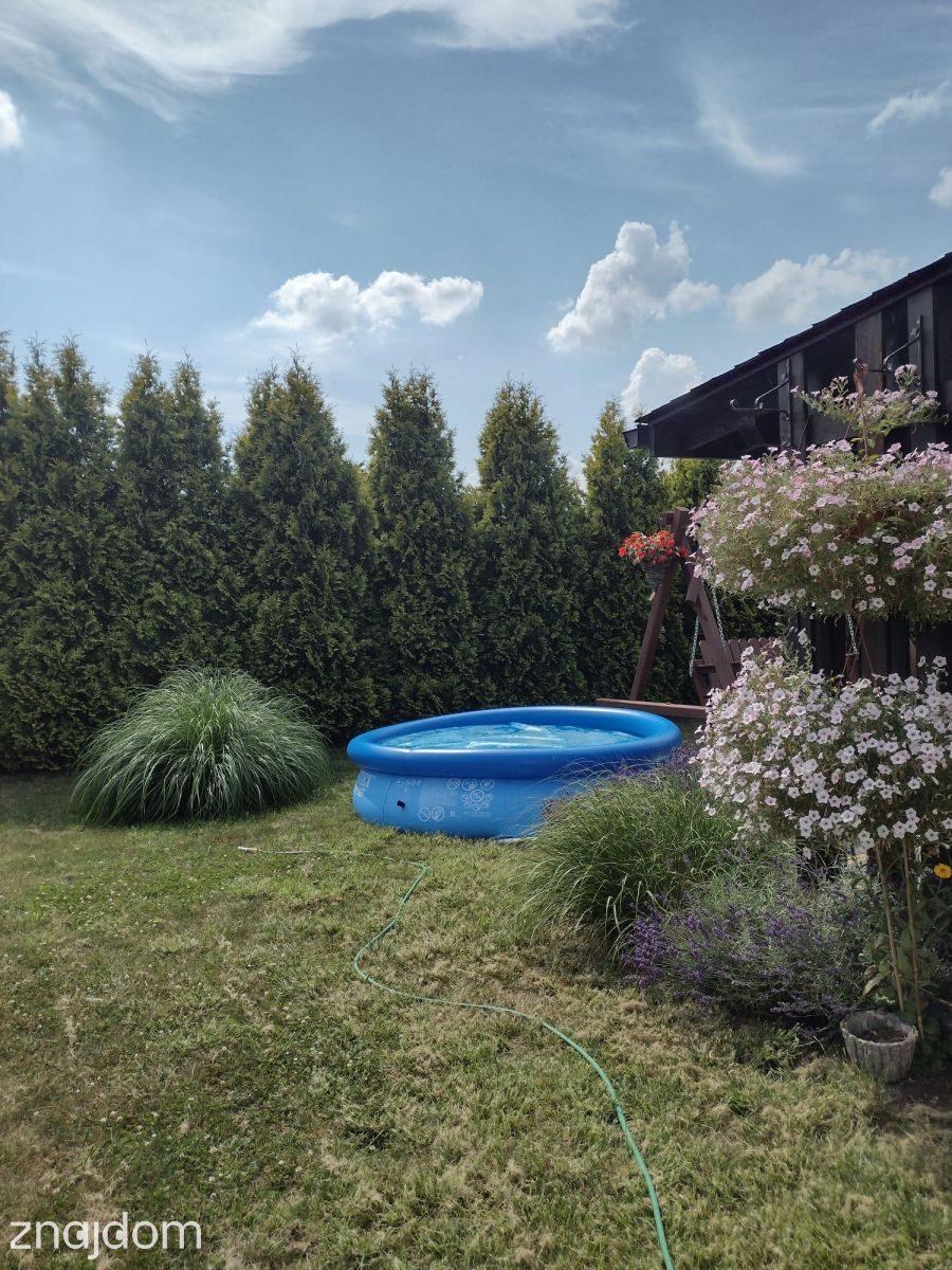 Dom w Trzebownisku z ogrodem, garażem i wiatą! - zdjęcie 15